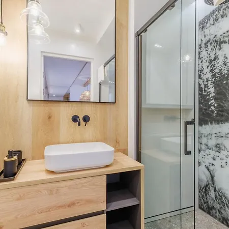 דירה Relaks - Z Bezplatnym Jacuzzi, Sauna Oraz Podziemnym Parkingiem W Cenie - Izby Podhalanskie *